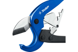 Мощный двуручный труборез ЗУБР Профессионал-63 по пластиковым трубам до 63 мм 23703-63_z01