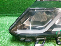 Битая Фара левая Geely Coolray (2019-2023) LED