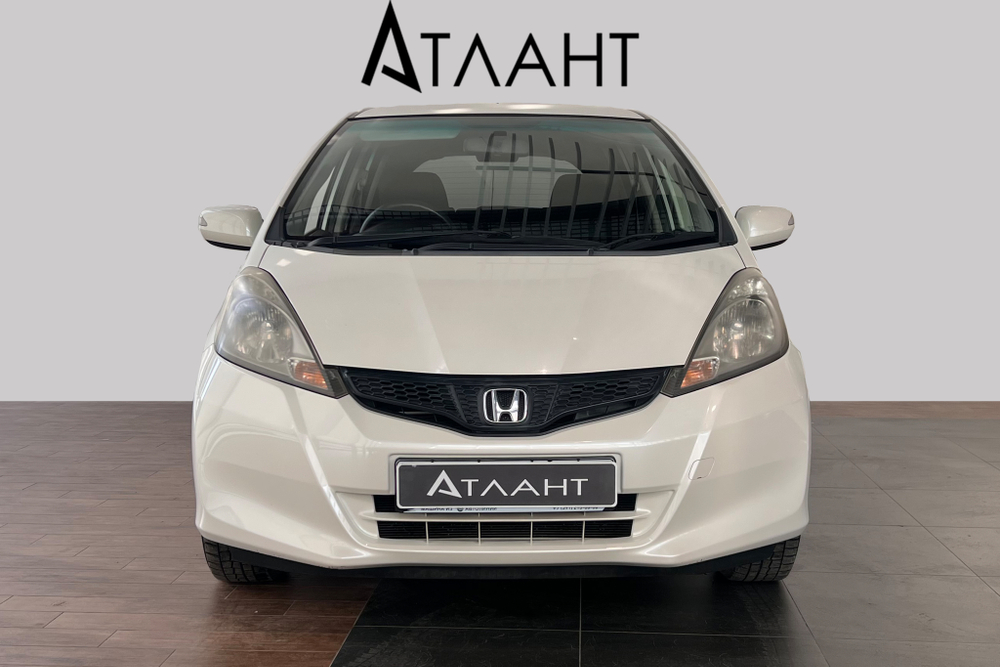 Honda Fit, 2013 год