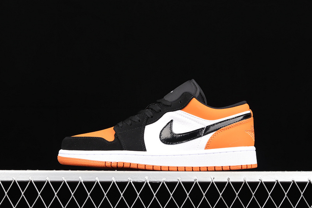 AIR JORDAN 1 LOW SHATTERED BACKBOARD STARFISH/BLACK-SAIL