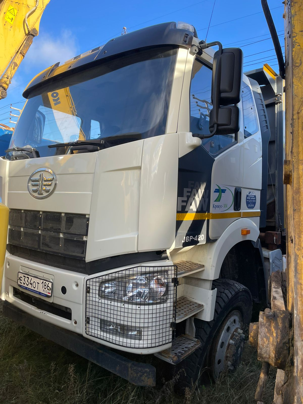 FAW J6 6x6 Самосвал CA3250P66K24L1TE5 (Дизельный, 11,1 л, 420 л.с., МТ)