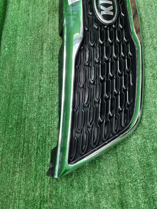 Решетка радиатора KIA Sorento 2 XM (2012-2021)