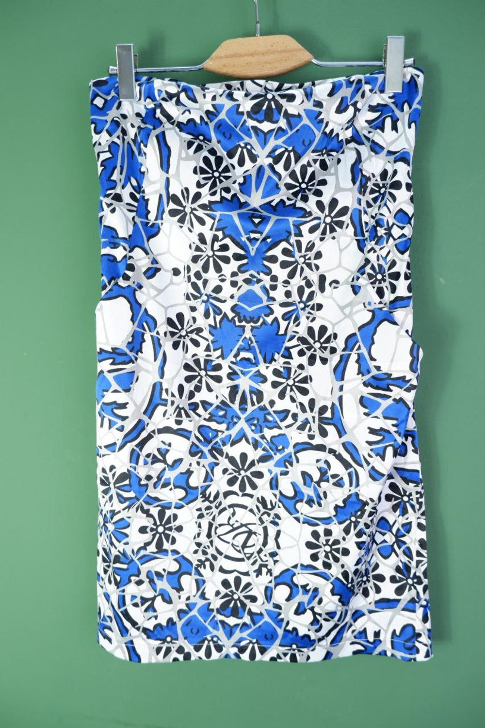 Платье летнее яркое 42-44 размер