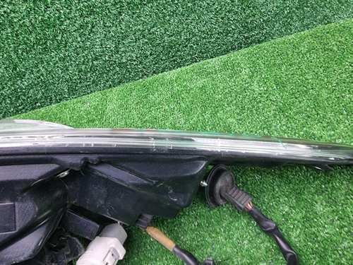 Фонарь правый внешний Toyota Camry XV70 17-нв LED