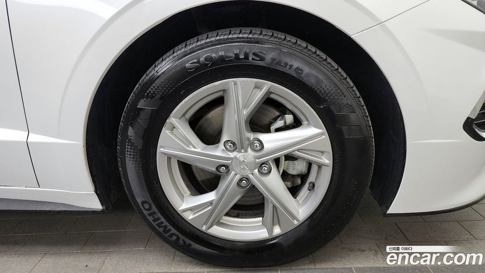 Hyundai Sonata (DN8) 2.0 (04.2020)