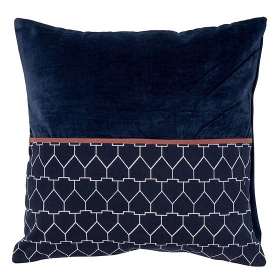 Чехол на подушку из хлопкого бархата с геометрическим принтом темно-синего цвета Ethnic, 45х45 см