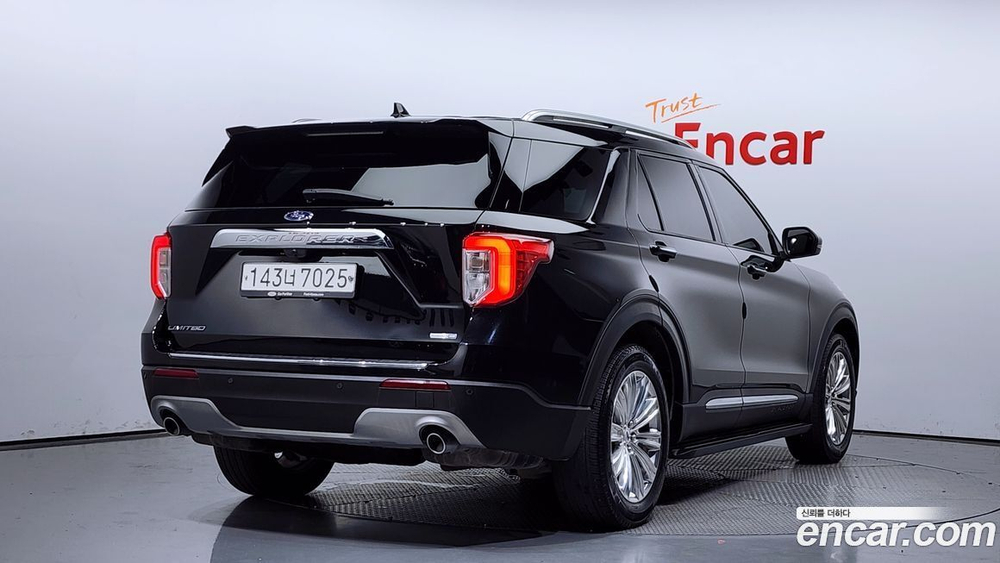 Ford Explorer 6 Generation 2.3 Limited 4WD (03.2020)