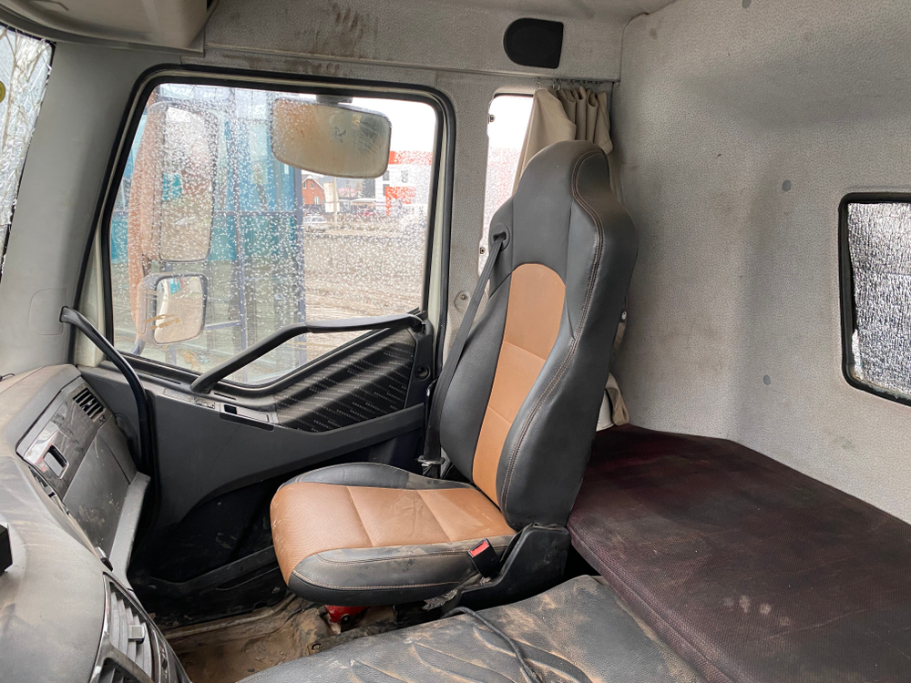 FAW J6 8x4 Самосвал СА3310Р66K24T4E5 (Дизельный, 11,1 л, 420 л.с., МТ)