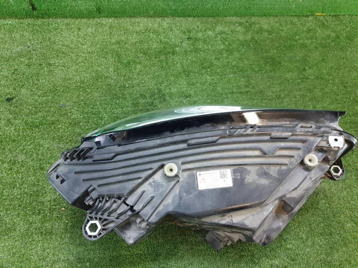 Фара левая Mercedes GLC X253 (2019-2022) LED