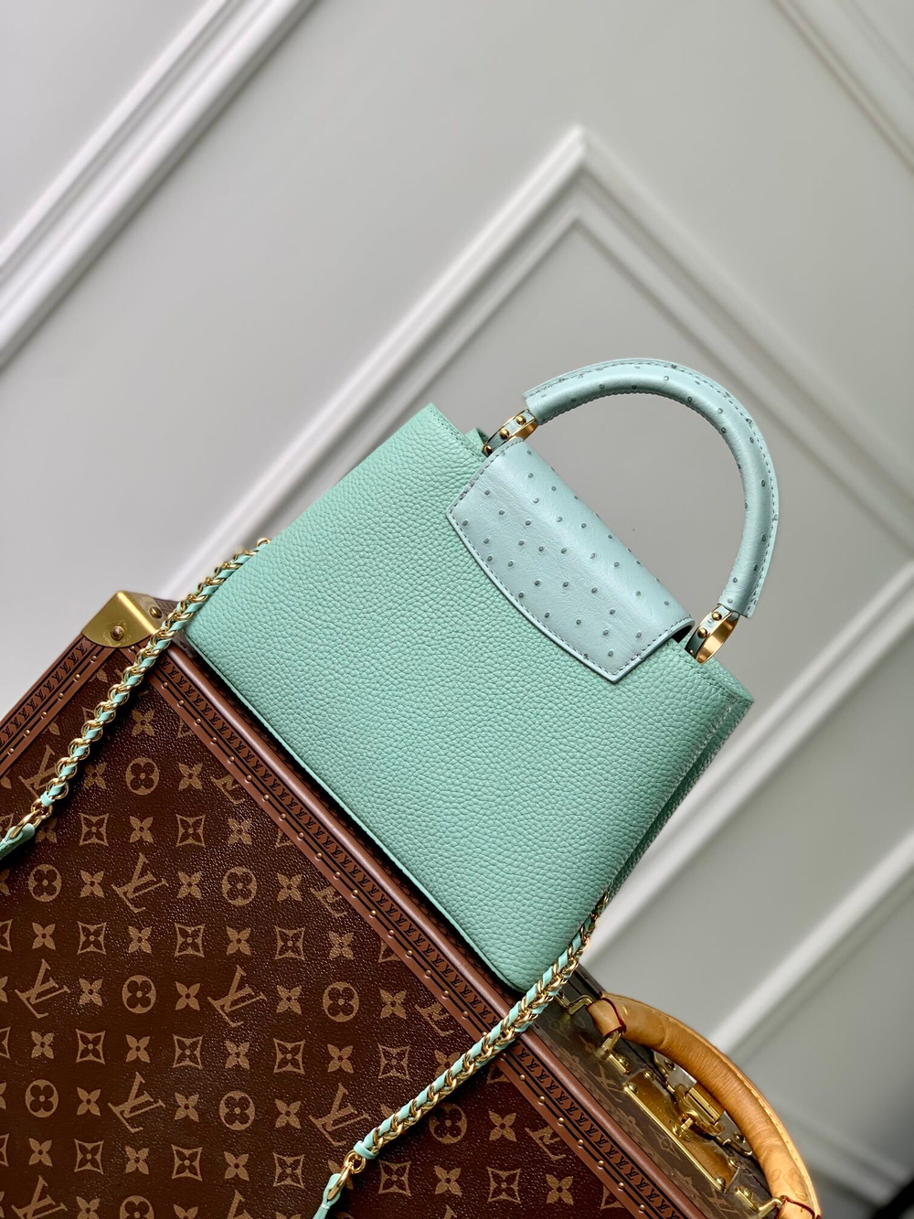 Louis Vuitton Capucines BB