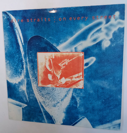 Dire Straits On Every Street (Holland 1991)