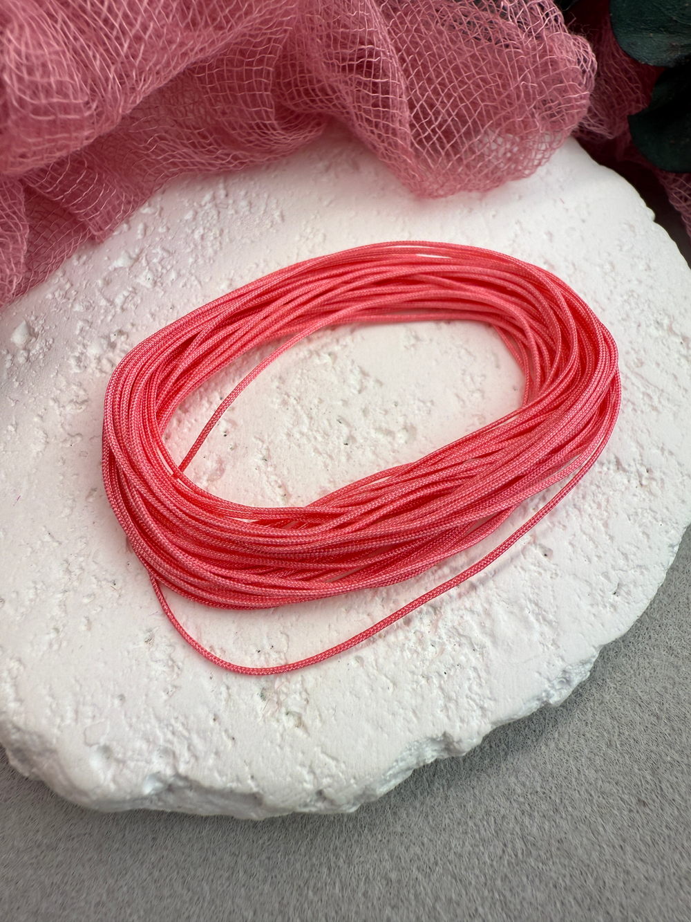 Шнур для плетения браслетов 0,6 мм, Бабл-гам (5 м)