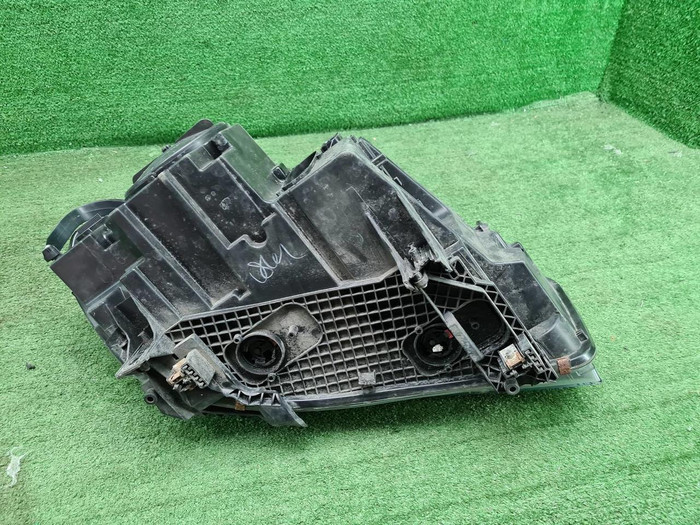 Фара левая BMW X5 F15 X6 F16 (13-18) ксенон