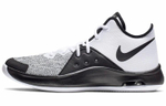 Кроссовки Nike Air Versitile 3