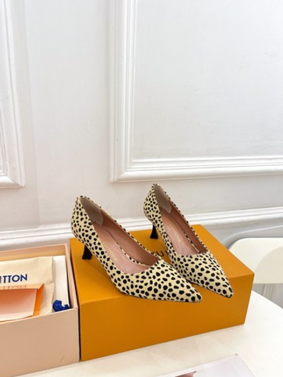 Louis Vuitton Blossom Pump
