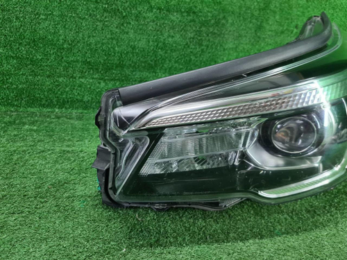Фара левая Subaru Forester 5 SK (2018-2021) LED