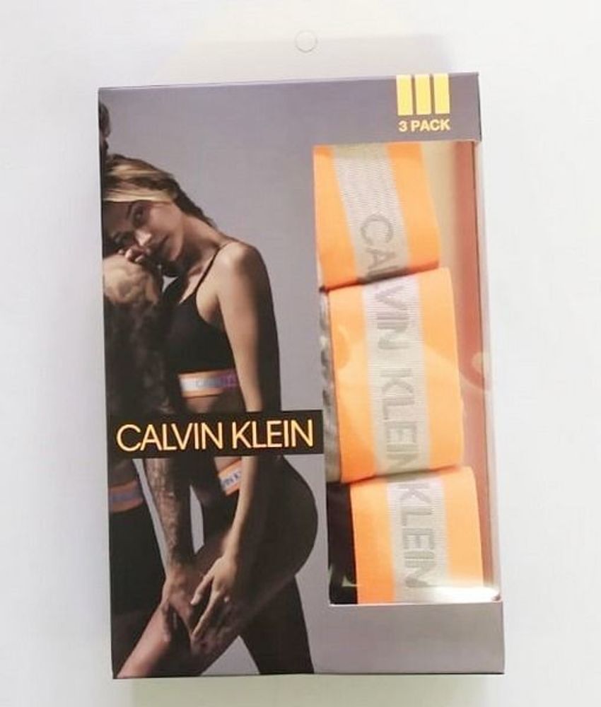Женский комплект из 3-ех слипов белого ,черного и серого цвета с оранжевой резинкой Calvin Klein Women 3-pack Neon Orange