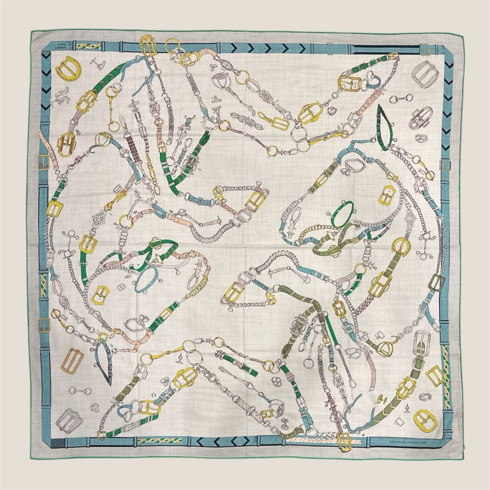 Шаль Chevaux Dechaines 140