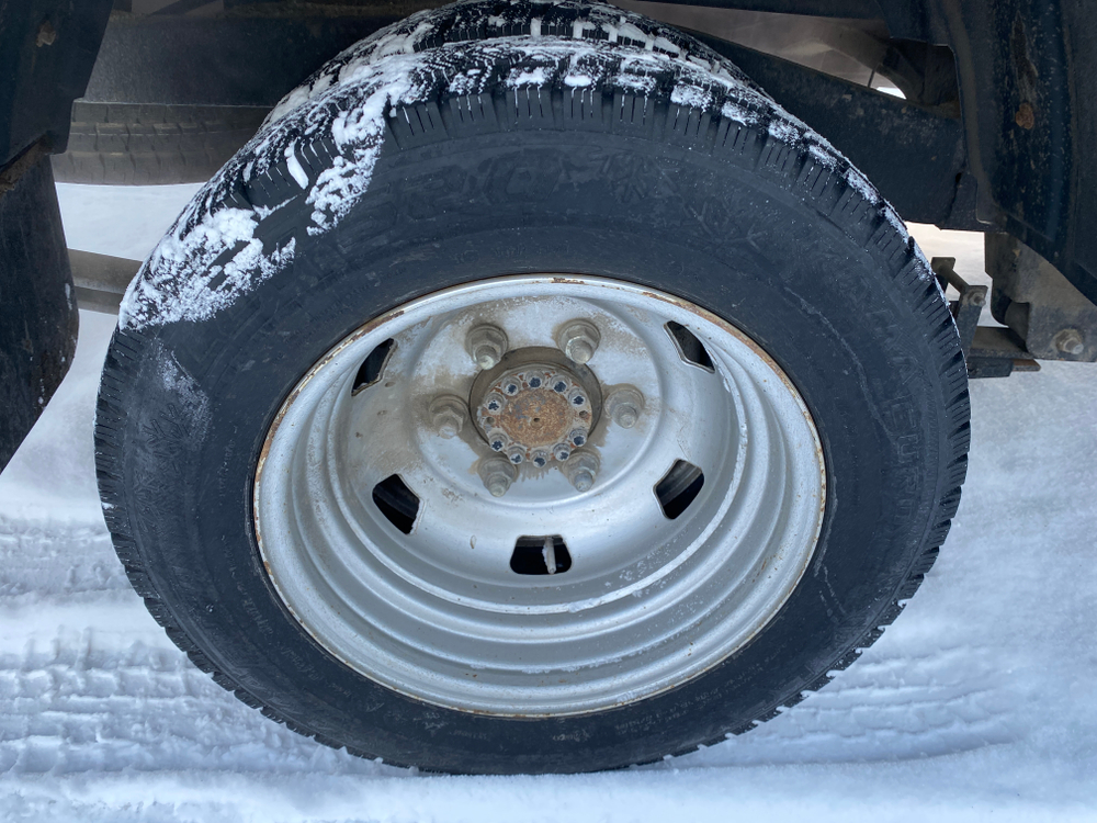 UAZ Profi 236031 (Тент, Бензиновый, 2,7 л, 150 л.с.)
