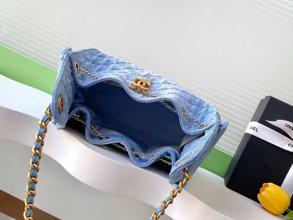Сумка CHANEL