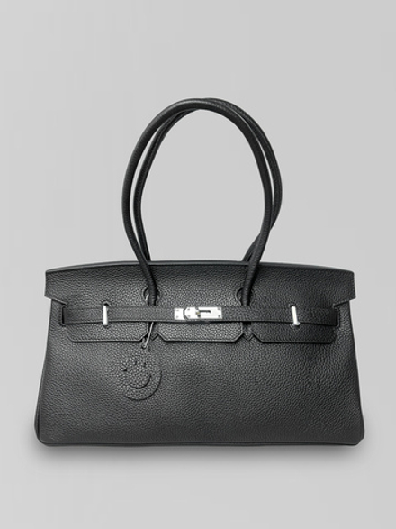 Сумка однотонная прямоугольной формы с короткими ручками и замком