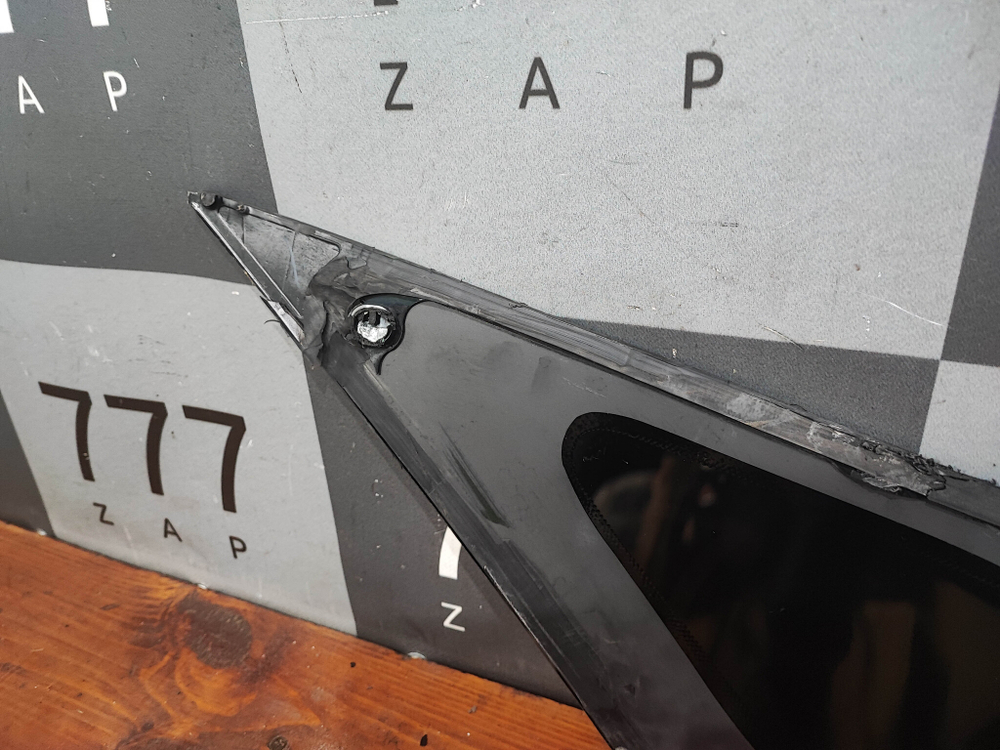 Стекло багажника правое Lexus RX 4 15-23 Б/У Оригинал 6271048310