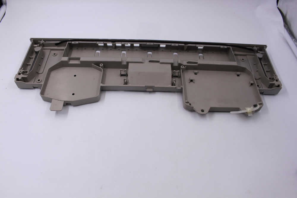 Пластик посудомоечной машины Smeg STL323BQLH