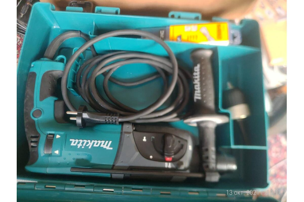 Перфоратор,SDS+,780Вт,3реж,2.7Дж,0-4500у\м,2.6кг,чем,+ набор буров D-00795 Makita HR2470X15