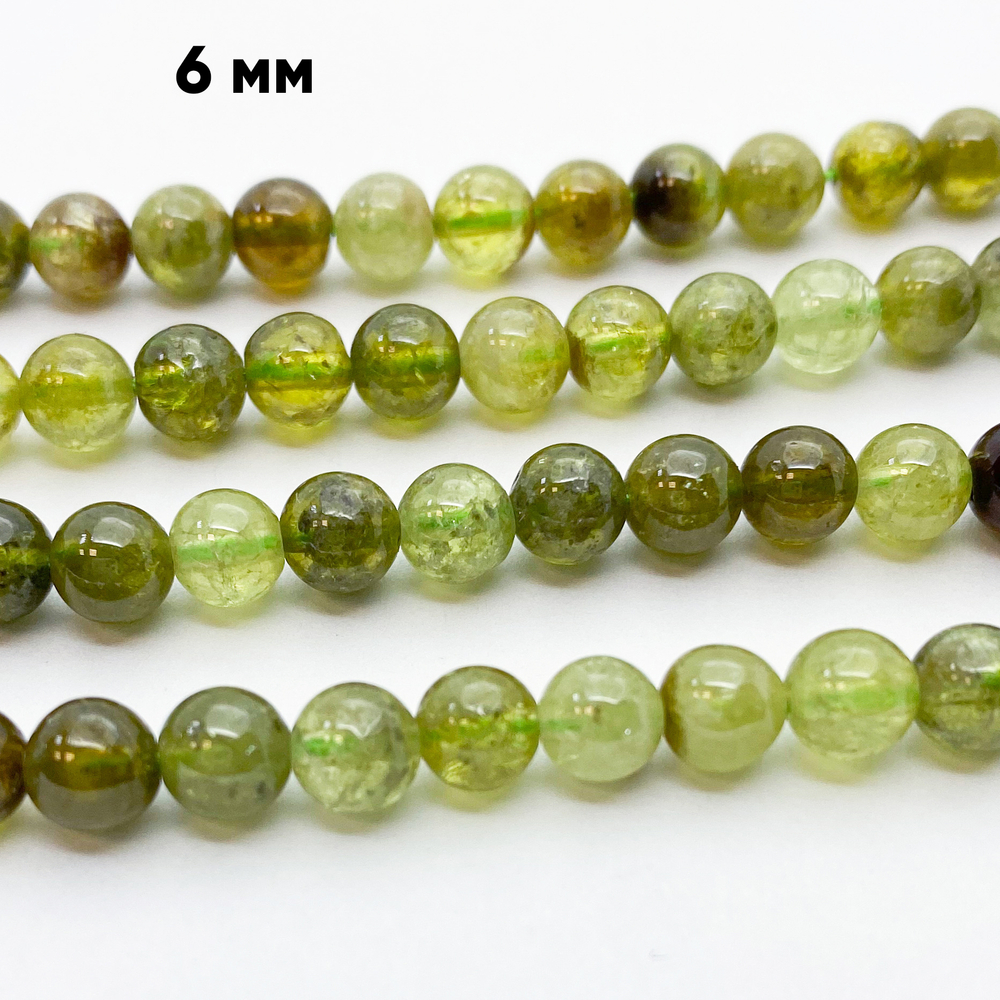 Бусины Гранат зеленый, диаметр 5,7-5,8 мм, цена за 10 шт