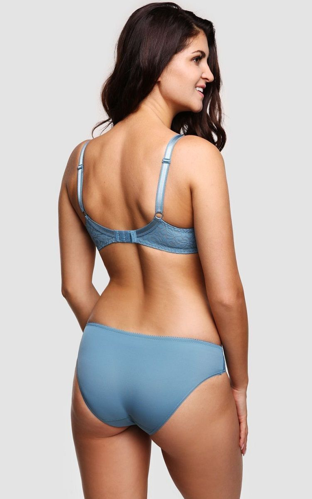 Бюстгальтер-балконет с мягкими трехразрезными чашками (Размер: 85E) (Цвет: голубой)