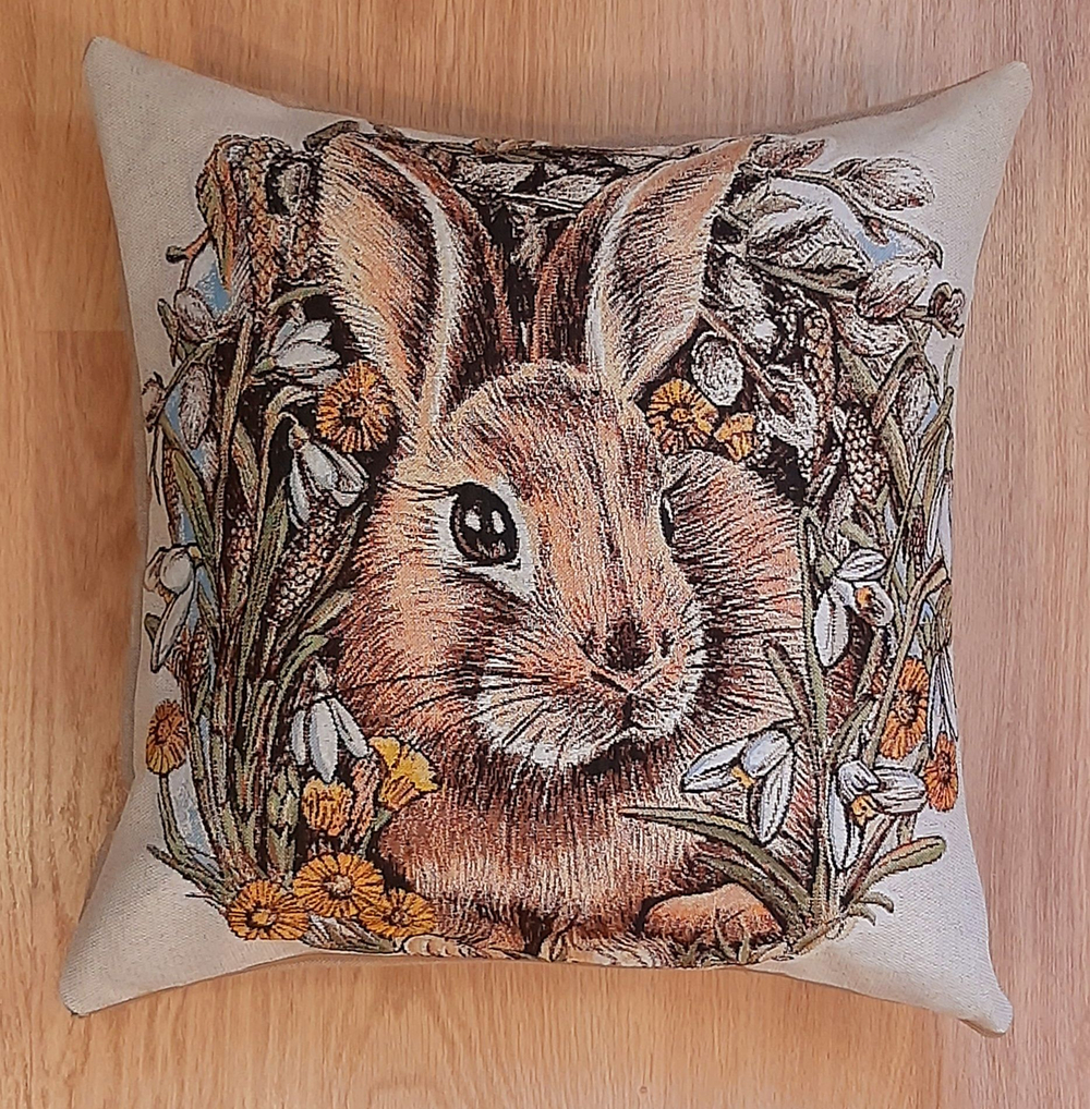 Декоративный гобеленовый чехол для интерьерной подушки Заяц 47*47