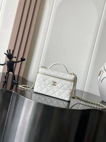 Сумка CHANEL 20 см