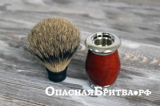 Помазок MUEHLE PURIST, барсучий ворс высшей категории Silvertip, бриар