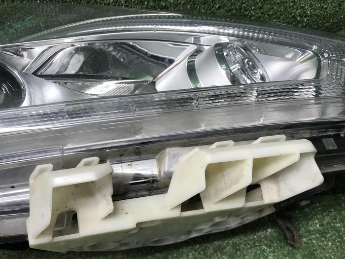 Фара правая Nissan Murano Z52 (2014-2022) LED