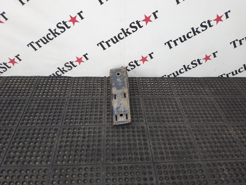 Кронштейн корпуса воздушного фильтра 2018г