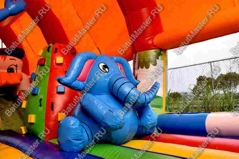 Надувной батут "Зверята с крышей 3" со скалодромом, 14*8*6 м