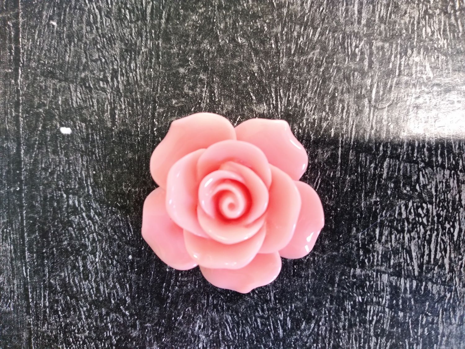 роза цвет розовый  3,5см