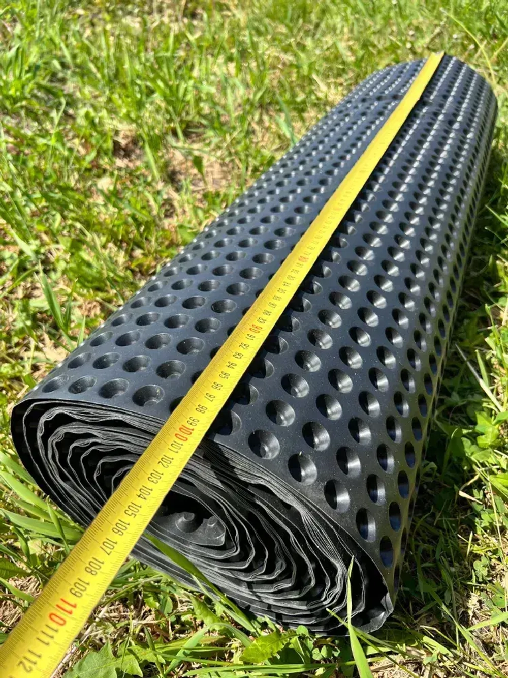 Профилированная мембрана Lite 400 г/м2 (1х20м)