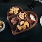 Деревянная менажница из кедра для подачи блюд и закусок "Сердце"