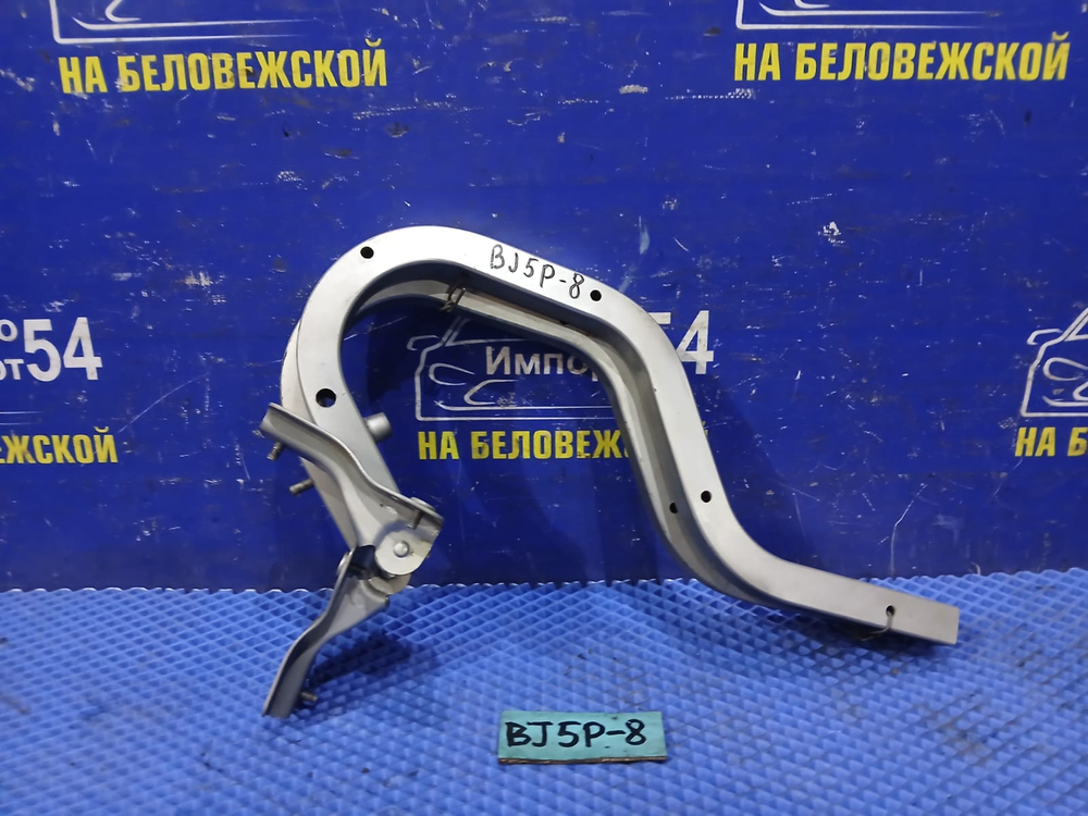 Петля багажника MAZDA FAMILIA 2003