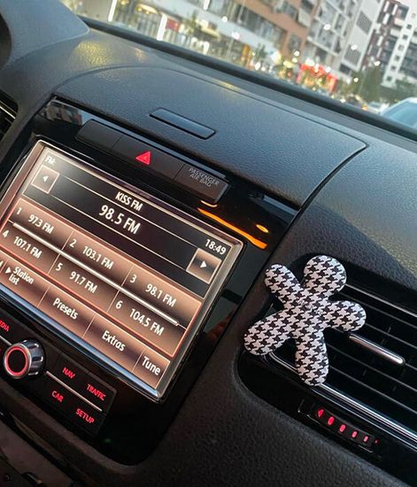 Ароматизатор для автомобиля NIKI Черная орхидея (черно-белый), Mr&Mrs Fragrance