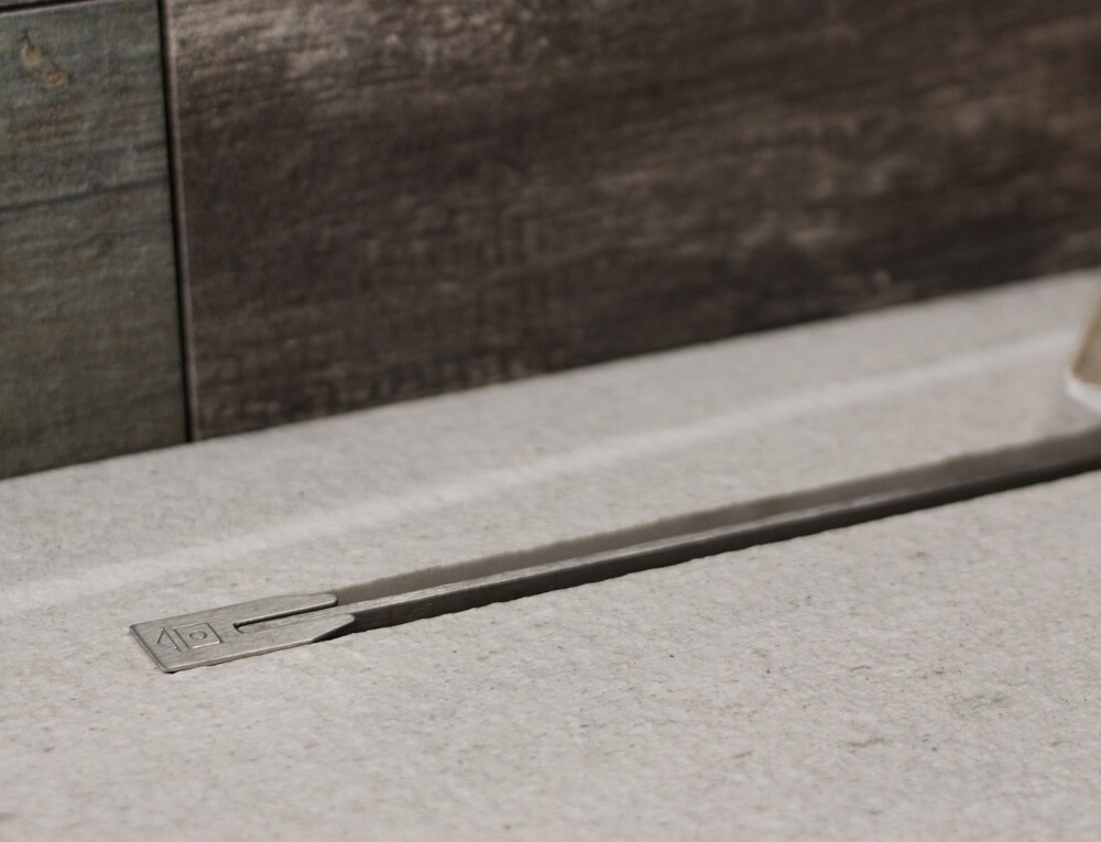 Душевой лоток Pestan Confluo Slim Line 300+