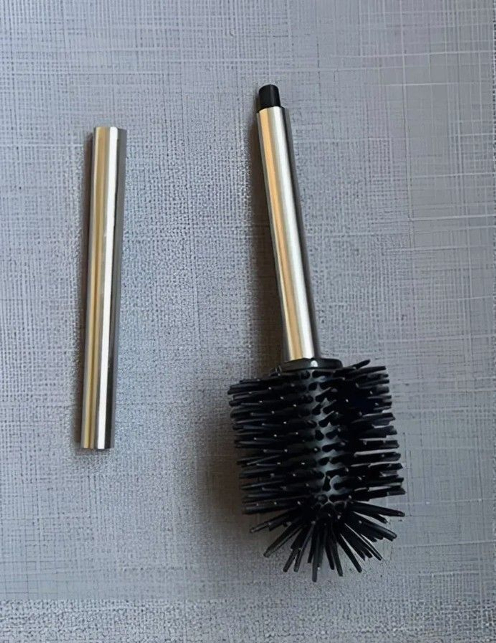 Ершик для унитаза, с ручкой из нержавеющей стали, черный, высота 35 см.