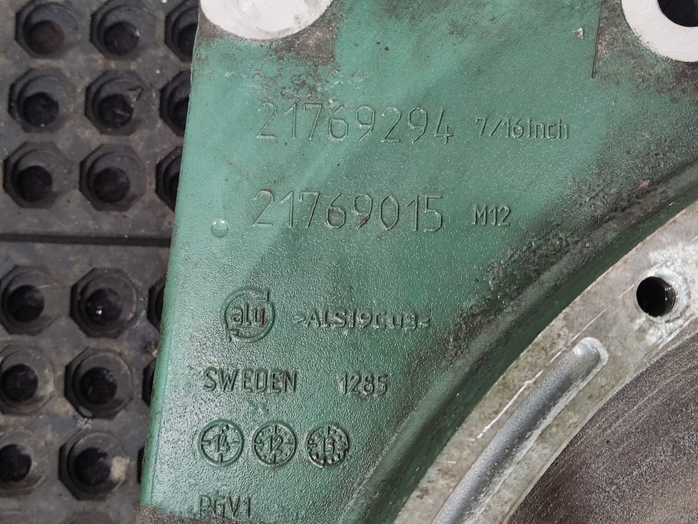 Кожух маховика