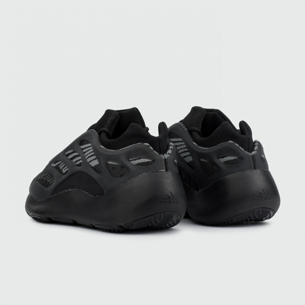 кроссовки Adidas Yeezy 700 v3 Alvah Wmns H67799