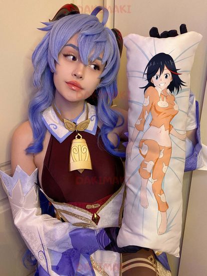 Мини дакимакура Рюко Матой из Убей или умри арт. M0856, 60х20 см