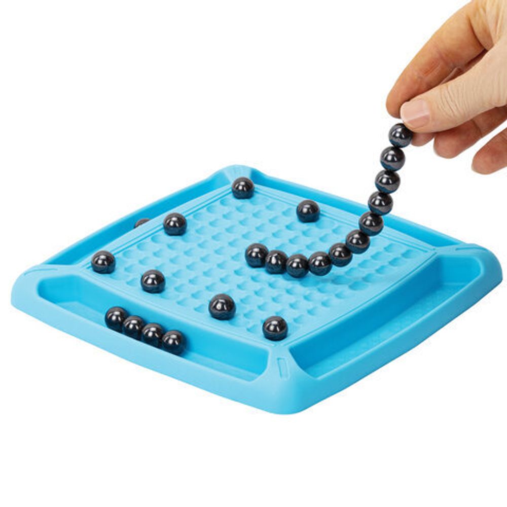 Игра настольная логическая "Магнитный бой", 36 магнитов, доска 22х22 см, ЗОЛОТАЯ СКАЗКА, 665893