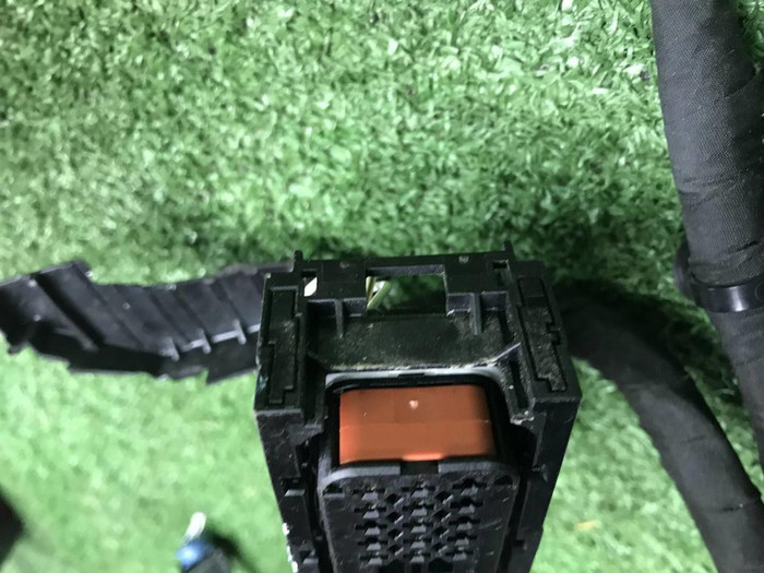 Проводка моторного отсека Changan Uni-V (22-нв)