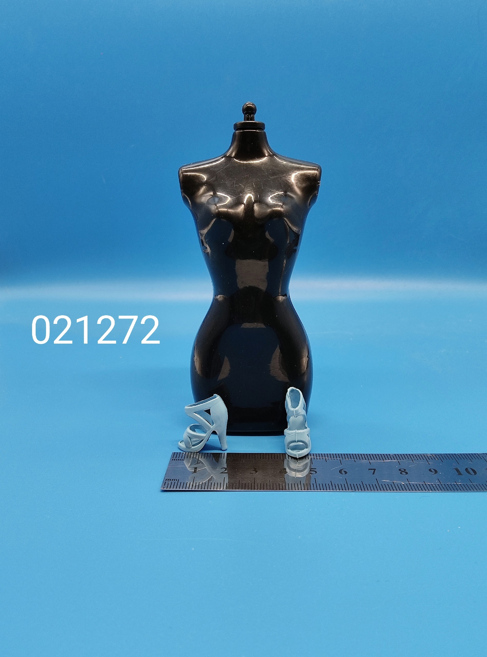 Обувь для куклы Барби 021272