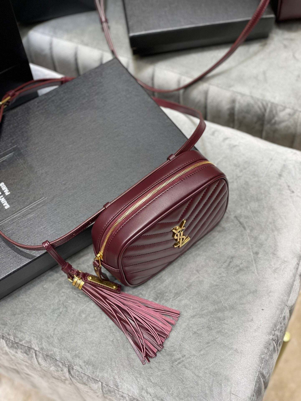 Yves Saint Laurent Lou Camera Belt